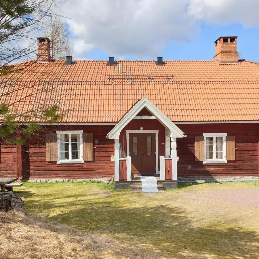 Siljansfors Semesterlagenhet Apartment Мора Екстериор снимка